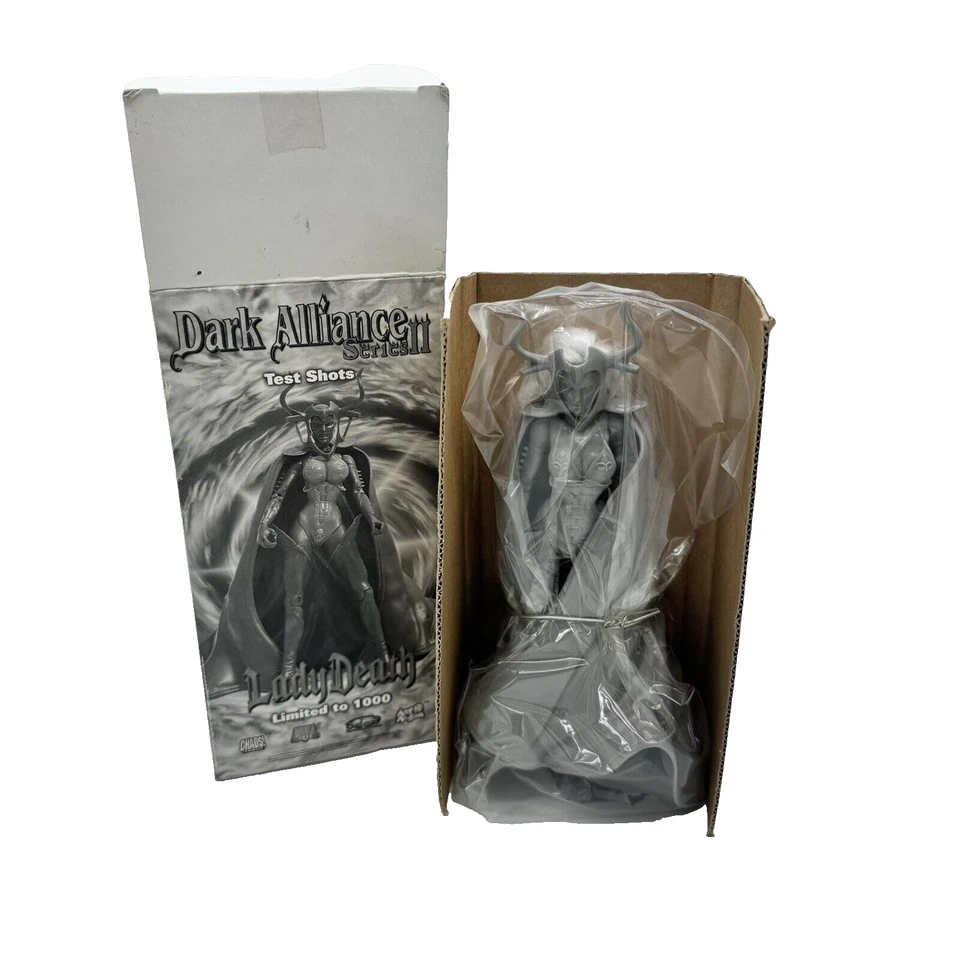 Dark Alliance Series II 2 Test Shots: Lady Death boneco sem pintura (caixa aberta) - Imagem 1 de 4