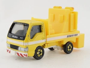 Isuzu Elf NEXCO Selfpropelled sign vehicle 2007 No.36 Limited time only 1c - Picture 1 of 3