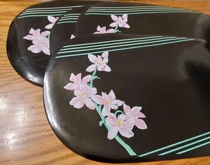 Vintage 80er Vinyl Oval Tischsets Set 4 Schwarz Rosa Blumen Grün Streifen 18x12 - Bild 1 von 2