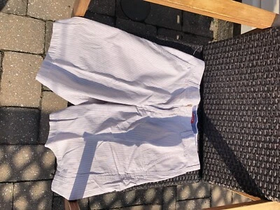 Bermudas chinas de golf para hombre Izod marrón/blanco Seersucker talla 32 Foto 1 de 3