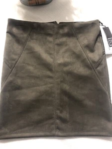 HAVE Los Angeles Mini skirt NWT Sz M - Picture 1 of 3