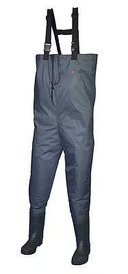 Shakespeare Sigma Nylon Chest Fishing Waders Cleated Sole - Green - Sizes 7 to12 - Image 1 of 2