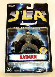 Justice League of America Batman mit Sammlerständer am nächsten Tag kostenloser Versand - Bild 1 von 2