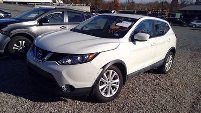 AC Compressor Thru 11/30/17 Fits 17-18 QASHQAI 1576889 - Image 1 of 4