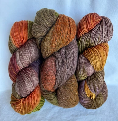 Gran kit de hilo Adirondack CAPELET CON BUFANDA sin bufanda en colores otoñales. Leer más abajo Foto 1 de 2