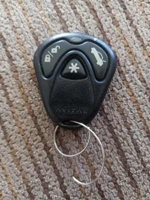 Avital 7133L Control Remoto Llavero 3 Botones Transmisor Sin Llave EZSDEI474S Foto 1 de 2