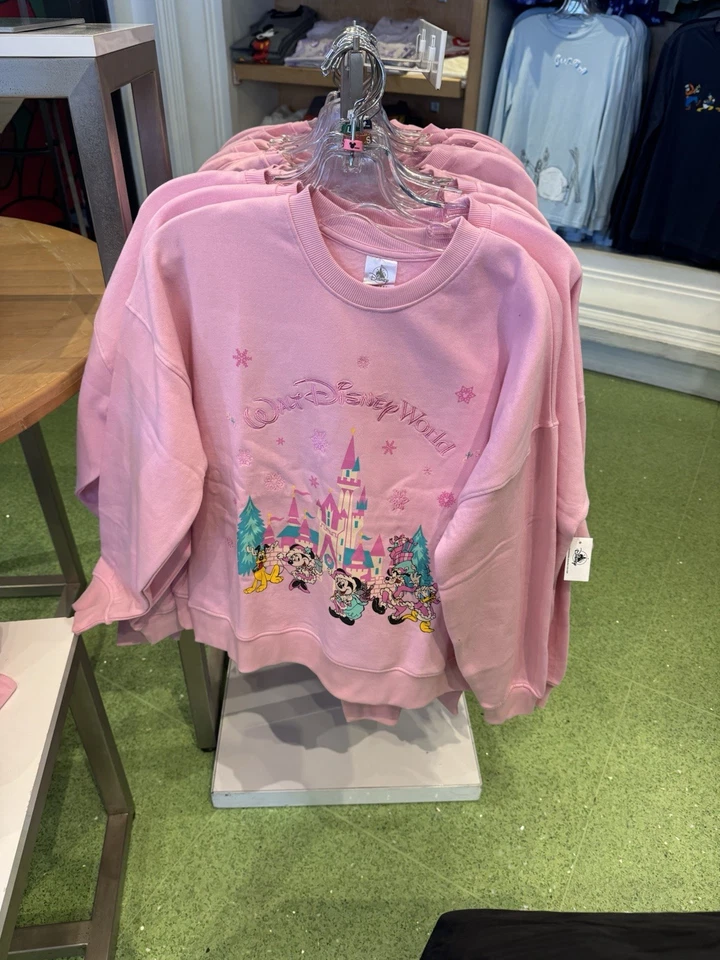 Nuevo Pullover Castillo Vacacional Rosa Parques Disney 2025 WDW Talla Mediana Foto 1 de 1