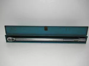 Cornwell Tools USA TQ33RA Chiave dinamometrica 1/2" 25-150 FT LBS 22,75" lunghezza - Foto 1 di 15