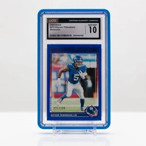 Calcio 2024 Kayvon Thibodeaux #213 Panini SCORE NFL Blu #/100 CGC 10 Gemme Ottime Condizioni - Foto 1 di 4