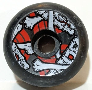 UNA SOLA Rueda NOS Powell Peralta Monopatín Huesos Cruzados Negro 64mm 97a - Imagen 1 de 4