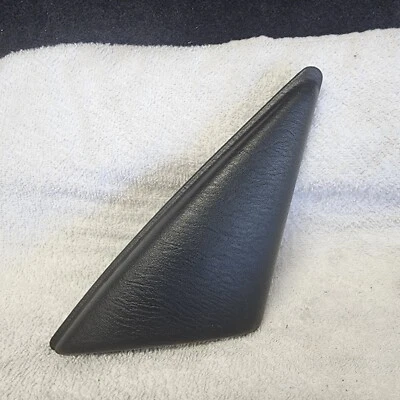 01-05 Chrysler PT Cruiser RH PASSENGER Power Mirror Mount Cover Dk Slate 1409894 - Image 1 of 4