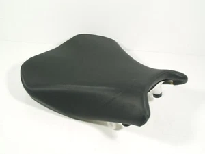 Suzuki GSXR 1000 17-20 Front Rider Standard Seat 45100-17K00-W05 Genuine OE - Picture 1 of 7