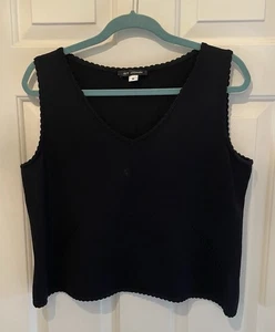 St. John Knit Black V Neck Scalloped Edges Tank Top- Size Medium- Cut Outs - Picture 1 of 11