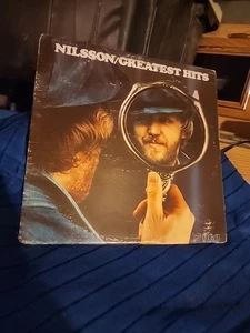 NILSSON - GREATEST HITS - ORIGINAL 1978 VINYL LP -  RCA AFL1-2798 VG+ - Picture 1 of 1