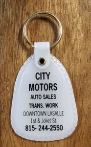 Vintage Keychain CITY MOTORS Key Ring Glow In The Dark Fob LASALLE, ILLINOIS - Picture 1 of 3