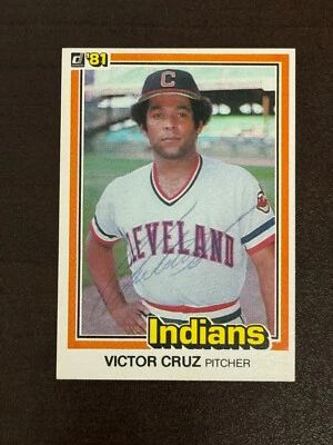 VICTOR CRUZ SIGNED AUTOGRAPHED 1981 DONRUSS CARD # 321 CLEVELAND INDIANS RARE - Image 1 of 2