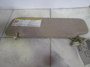 Sun Visor Right 98 99 00 01 02 TOYOTA LAND CRUISER OEM - Picture 1 of 2