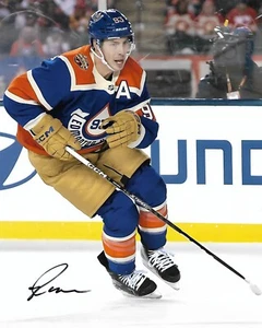 Ryan Nugent-Hopkins Signed 8x10 Photo Edmonton Oilers Autographed COA F - Picture 1 of 1