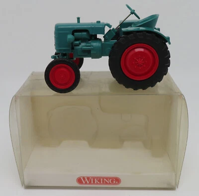 Rara WIKING 1/30 Trattore Fattoria Fahr Schlepper Verde #8773935 IN Box - Immagine 1 di 4