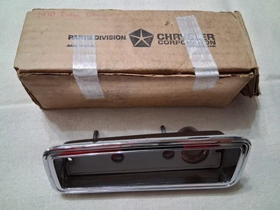Nos 1970 Dodge Charger Rear Rh Side Marker Housing P#3403748 - Image 1 of 4