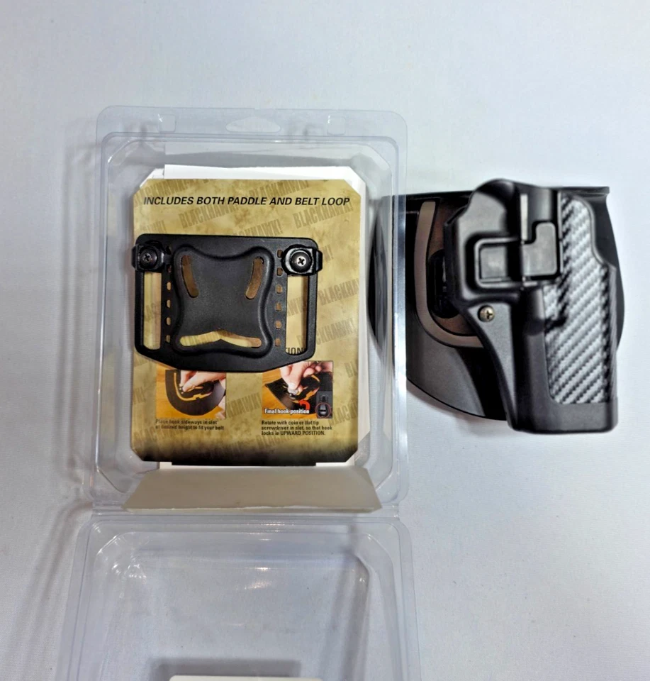 BLACKHAWK Serpa Holster for Glock 17/22/31 Carbon fiber finish Belt & Paddle - Image 1 of 4