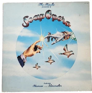 The Kinks Present A Soap Opera (RCA, 1975) LPL1-5081 Vinyl LP Gatefold - Picture 1 of 15