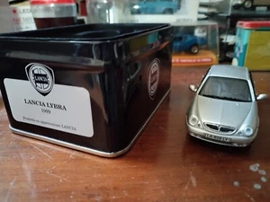COFANETTO SOLIDO LANCIA LYBRA SEDAN Made in Italy - Scala 1/43 - Foto 1 di 6
