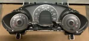 10 HONDA FIT INSTRUMENT CLUSTER SPEEDOMETER MPH TACH ODOMETER 78100-TK6-A120 OEM - Picture 1 of 3