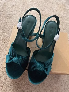 J.CREW Green Velvet Knotted Peep Toe Sandal Ankle Tie Block Heels NIB Size6 $148 - Picture 1 of 8