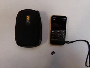 Videocámara Samsung HMX-W300 con tarjeta de memoria de 16 GB - Imagen 1 de 17