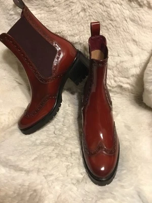 Santoni Woman’s Boots  Leather  Wing-Tip Block Heel Bootie SZ 7.5 US NEW  Italy - Image 1 of 4