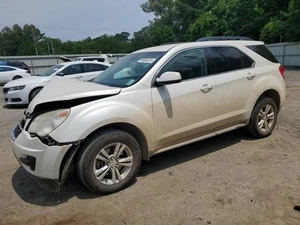 Passenger Right Front Knee Fits 10-17 EQUINOX 3621499 - Picture 1 of 12