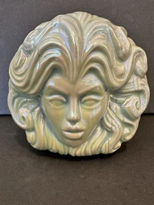 Taza Disney World Trader Sam’s Grog Grotto Madame Leota Tiki Mansión Embrujada - Imagen 1 de 7