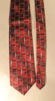 Corbata de seda Pierre Cardin roja geométrica Foto 1 de 3