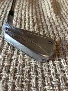 TaylorMade P790 4-iron w/DG S300 - Picture 1 of 5