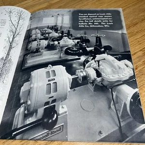 Sept / Oct. 1941 Issue of LOUIS ALLIS MESSENGER Magazine - Milwaukee Wisconsin - Foto 1 di 19