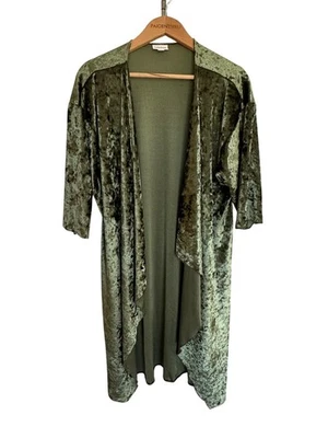 LuLaRoe Women's Medium Green Velvet Duster Cardigan Holiday Christmas - Image 1 of 4