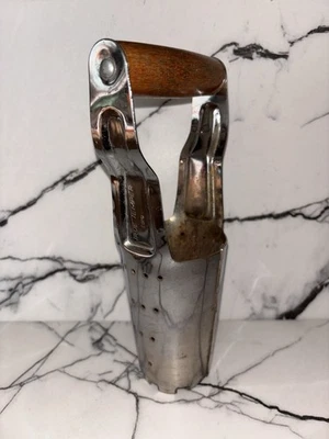 Vintage True Temper Gardening Bulb Planter Wood Handle - Image 1 of 4