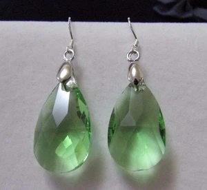 Pendientes de cristal hechos a mano elemento Swarovski plata esterlina verde - Imagen 1 de 1