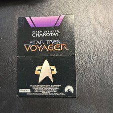 Jb8b Star Trek Voyager Pop Up  1995 P2 First Officer Chakotay Robert Beltran