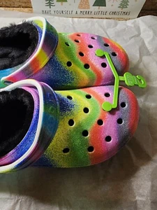 Tie Dye Crocs Faux Fur men. Crocs faux Fur Women. Tie Dye Crocs Unisex Adults. - Picture 1 of 8