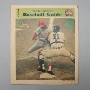 De colección 1969 The Detroit News Tiger Baseball Guide Series Juego Jugadores Periódico - Imagen 1 de 12