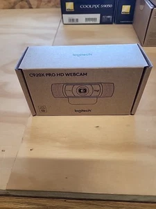 Logitech C920x Pro HD Webcam - Black - Picture 1 of 5