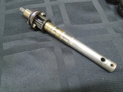 1980 EVINRUDE E5RCSS 4.5HP PROPELLER SHAFT ASSY 324628 JOHNSON OUTBOARD MOTOR - Image 1 of 4