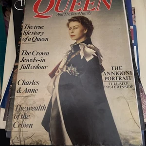 Her Majesty The Queen And The Royal Family - Picture 1 of 1