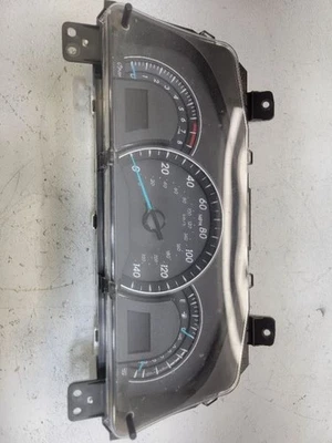 2013-2014 Toyota Camry Le Speedometer Cluster 190k miles 83800-0X620 - Image 1 of 4