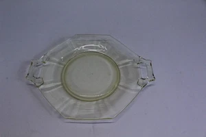 Depression Glass Yellow 6 Sided Serving Plate with Handles 7 1/8" No Chips - Picture 1 of 4