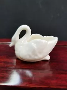 Vintage 1930's Lenox Swan salt celler, 2.75 X 2 Inches - Picture 1 of 3