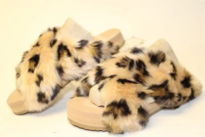 TOMS Cat Print Fuzzy Susie EVA Slippers Womens Size 6 Flat Slides Shoes 10016796 - Picture 1 of 24