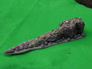WARHAMMER SCENERY , ROCK PENINSULA, SCRATCH BUILT - Picture 1 of 3